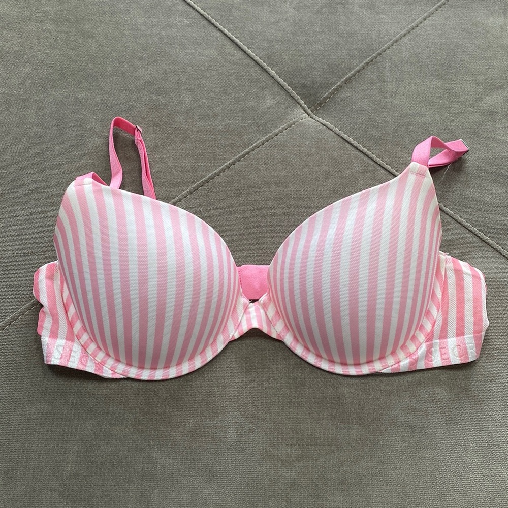 Victoria’s Secret Bra